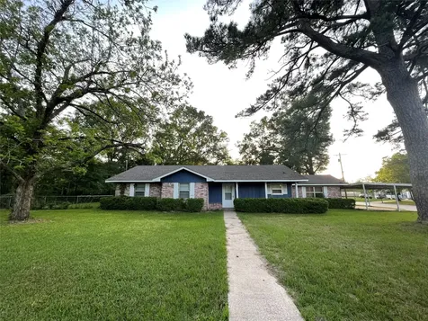 1015 Dogwood Avenue Livingston TX 77351