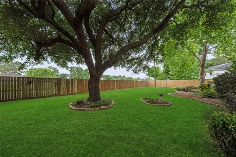 16047 Pinyon Creek Drive Houston TX 77095