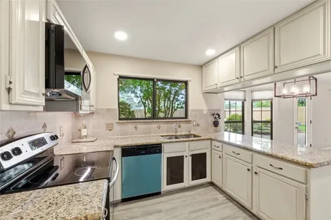 16047 Pinyon Creek Drive Houston TX 77095