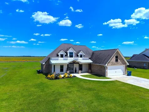 2295 Diamond D Drive Beaumont TX 77713