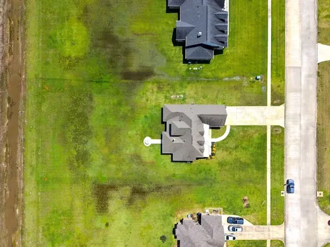 2295 Diamond D Drive Beaumont TX 77713