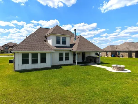 2295 Diamond D Drive Beaumont TX 77713