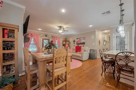 602 Fm 2693 Rd East New Waverly TX 77358
