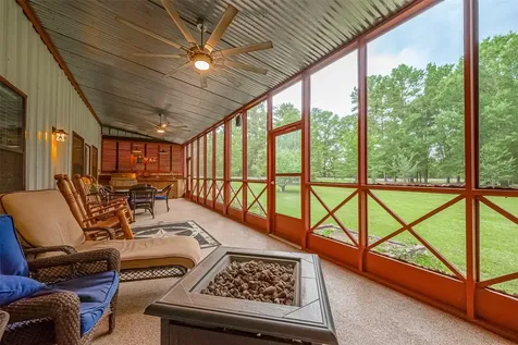 602 Fm 2693 Rd East New Waverly TX 77358