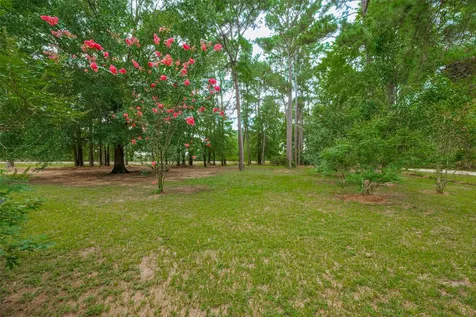 602 Fm 2693 Rd East New Waverly TX 77358