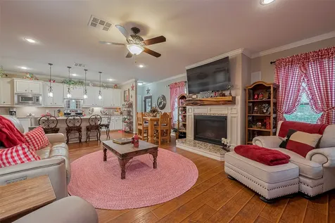 602 Fm 2693 Rd East New Waverly TX 77358