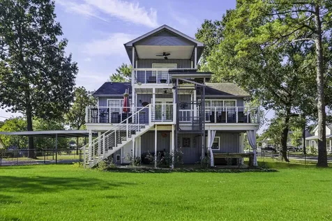1382 Indian Hill Boulevard Livingston TX 77351