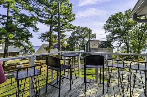 1382 Indian Hill Boulevard Livingston TX 77351