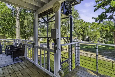 1382 Indian Hill Boulevard Livingston TX 77351