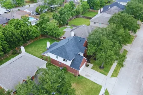 515 Deer Hollow Drive Sugar Land TX 77479