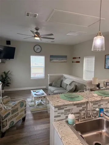 1401 12th Street Galveston TX 77550