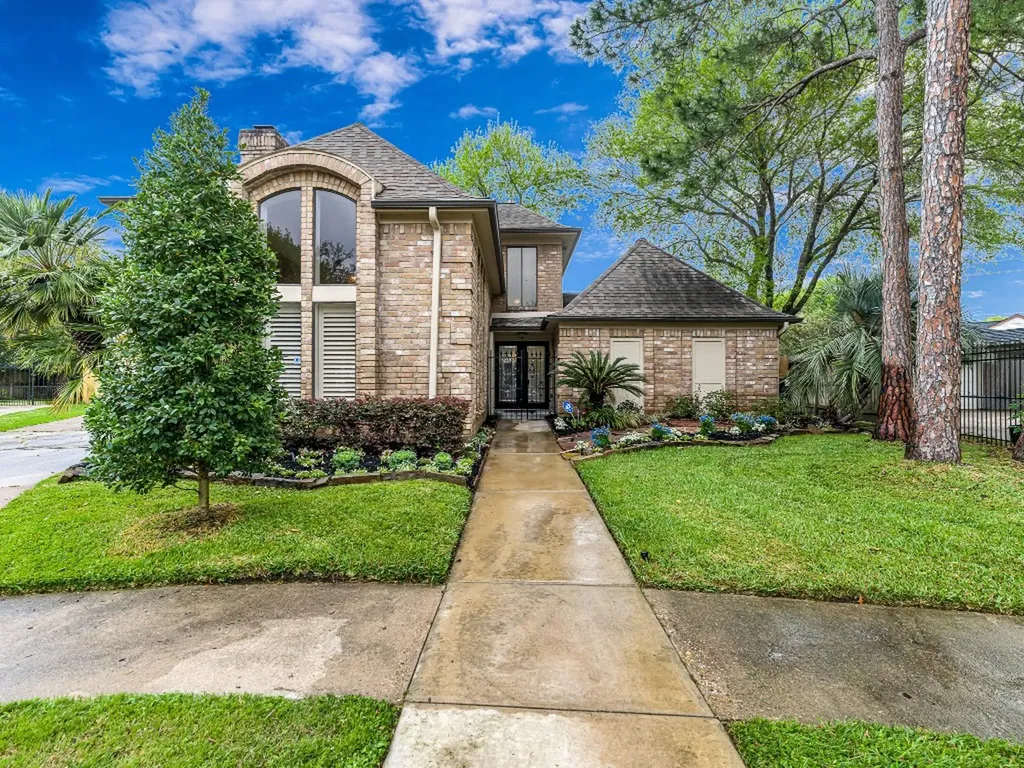 12422 Piping Rock Drive Houston TX 77077