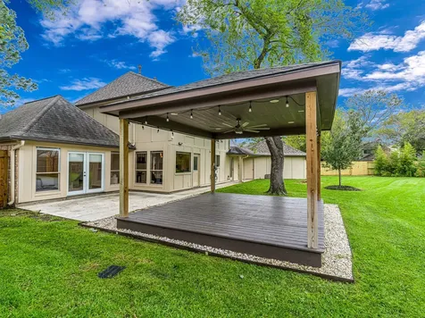 12422 Piping Rock Drive Houston TX 77077
