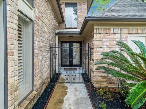 12422 Piping Rock Drive Houston TX 77077