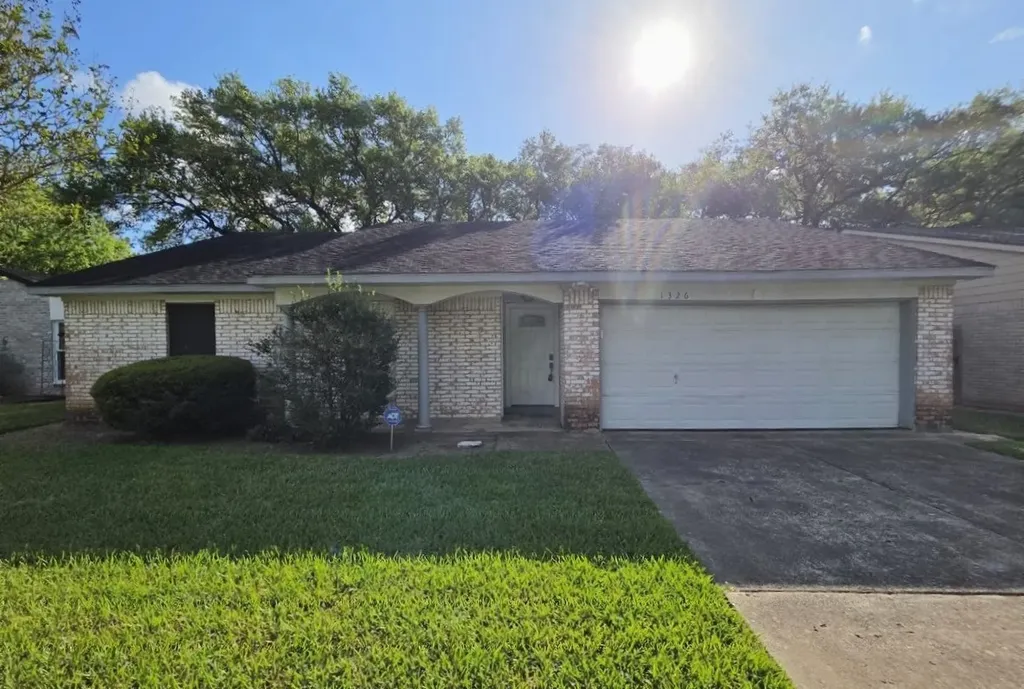 1326 Ashwood Drive Sugar Land TX 77498