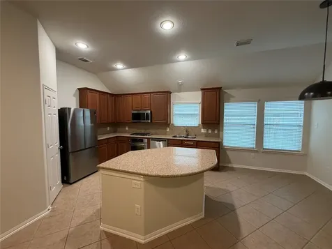 31 W Spindle Tree Circle The Woodlands TX 77382