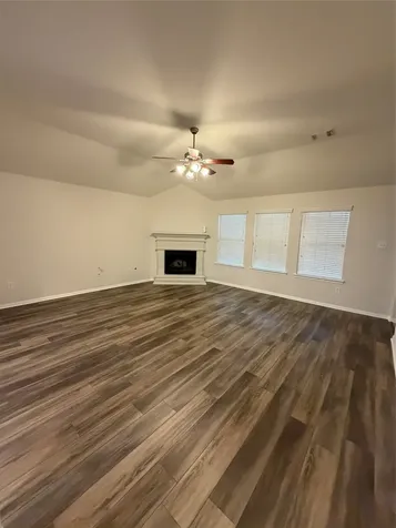 31 W Spindle Tree Circle The Woodlands TX 77382