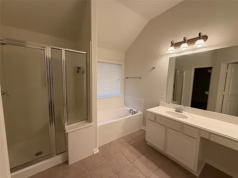 31 W Spindle Tree Circle The Woodlands TX 77382