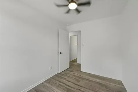 2811 Packard Elm Street Houston TX 77038