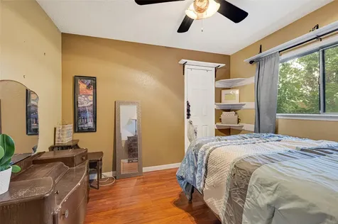 2515 Harvest Cove Friendswood TX 77546