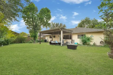 2515 Harvest Cove Friendswood TX 77546