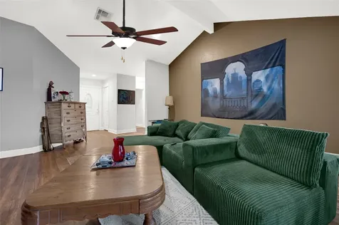 2515 Harvest Cove Friendswood TX 77546