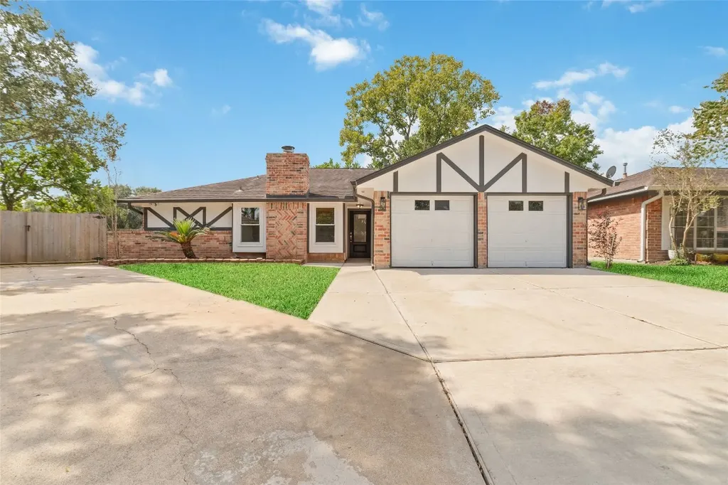 2500 Parkway Avenue Rosenberg TX 77471