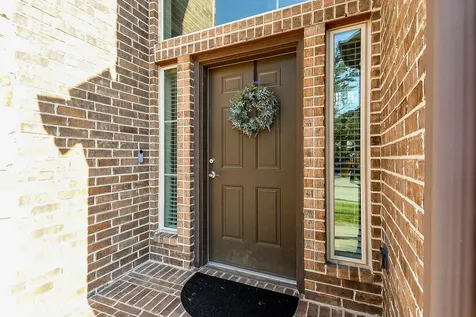 13513 S Canyon Gale Lane Pearland TX 77584