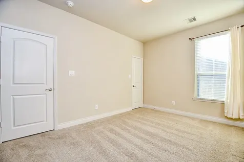 13513 S Canyon Gale Lane Pearland TX 77584