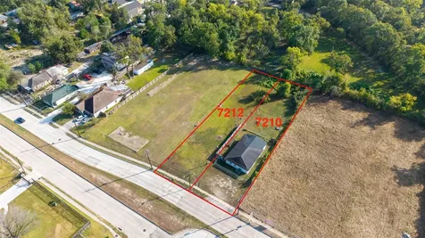 7212 Lockwood Drive Houston TX 77016