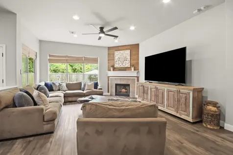 3 S Misty Canyon Place The Woodlands TX 77385