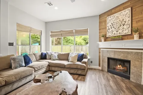 3 S Misty Canyon Place The Woodlands TX 77385