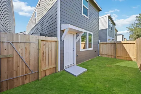 5926 Manning Oaks Street Houston TX 77091