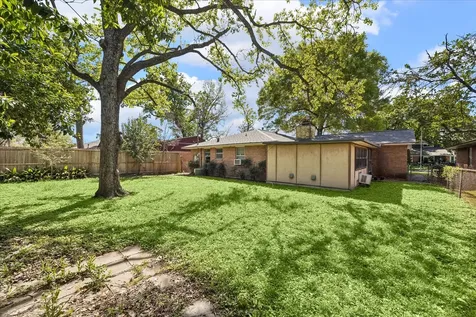 4410 Libbey Lane Houston TX 77092