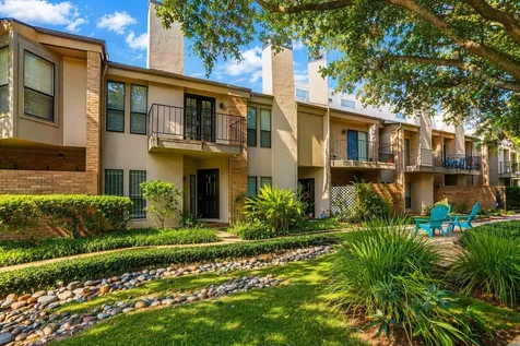 10811 Richmond Avenue 68 Houston TX 77042