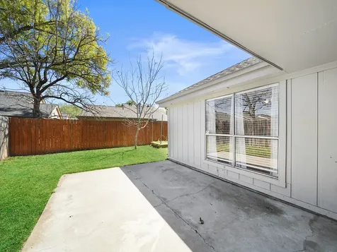 2239 Highland Hills Drive Sugar Land TX 77478