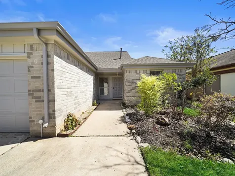 2239 Highland Hills Drive Sugar Land TX 77478
