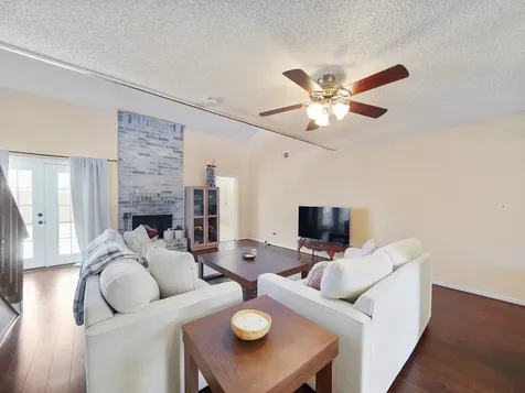 2239 Highland Hills Drive Sugar Land TX 77478