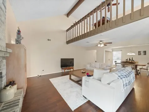 2239 Highland Hills Drive Sugar Land TX 77478
