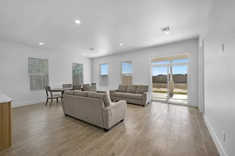 510 Road 5844 Cleveland TX 77327