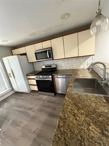 2810 Grants Lake Boulevard 1005 Sugar Land TX 77479