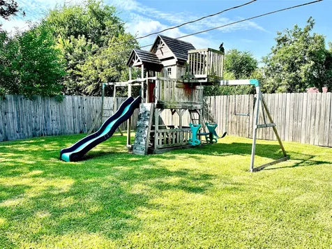 1718 Linwood Drive Wharton TX 77488