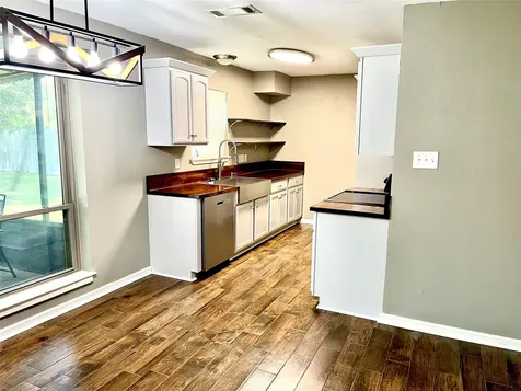 1718 Linwood Drive Wharton TX 77488