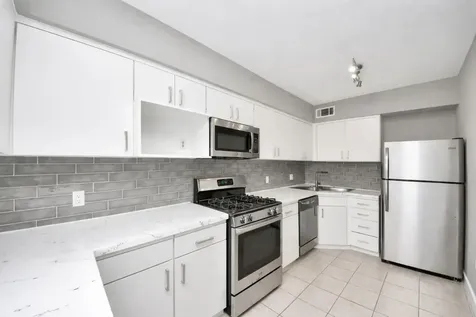 6311 Riverview Way Houston TX 77057