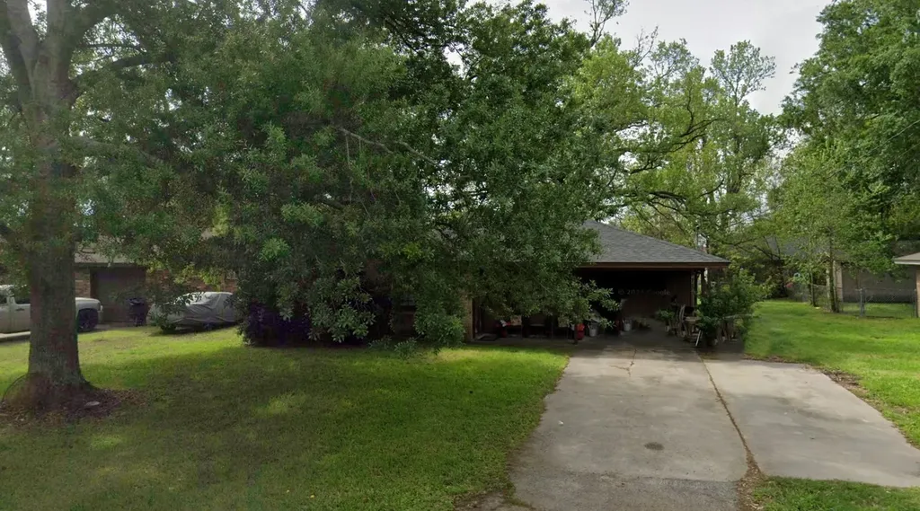2807 Dowling Street West Orange TX 77630