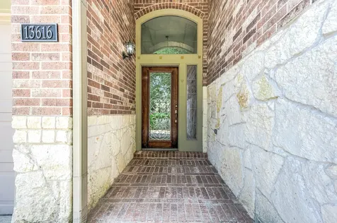 13616 Orchard Wind Lane Pearland TX 77584