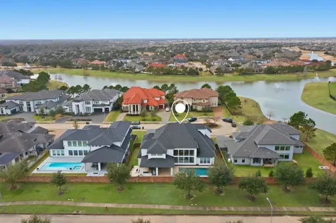 11516 Lago Bella Drive Richmond TX 77406