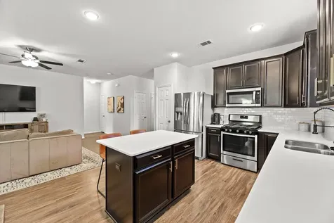 2340 N Amber Ruse Court Conroe TX 77304