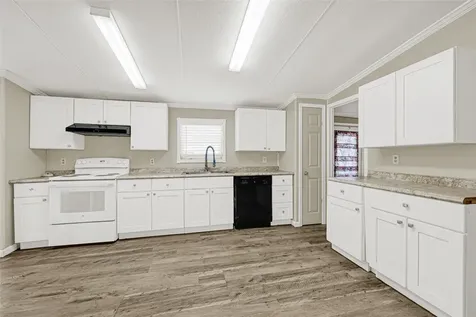 9586 Darkwood Street Willis TX 77318