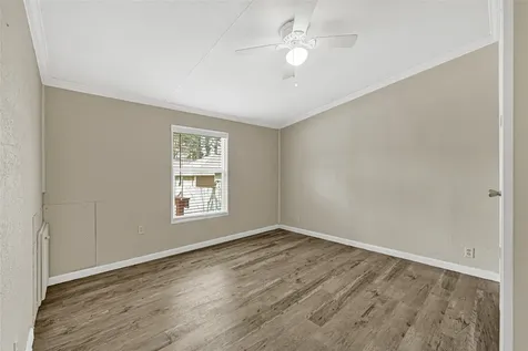 9586 Darkwood Street Willis TX 77318